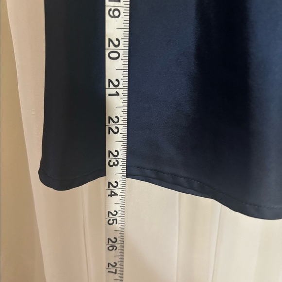 Blue Flutter Sleeve Blouse with Ruffled Neckline - Picture 5 of 8